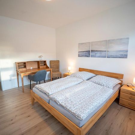 Apartamento Haus Unterm Mammutbaum - Elberadweg Magdeburgo Exterior foto