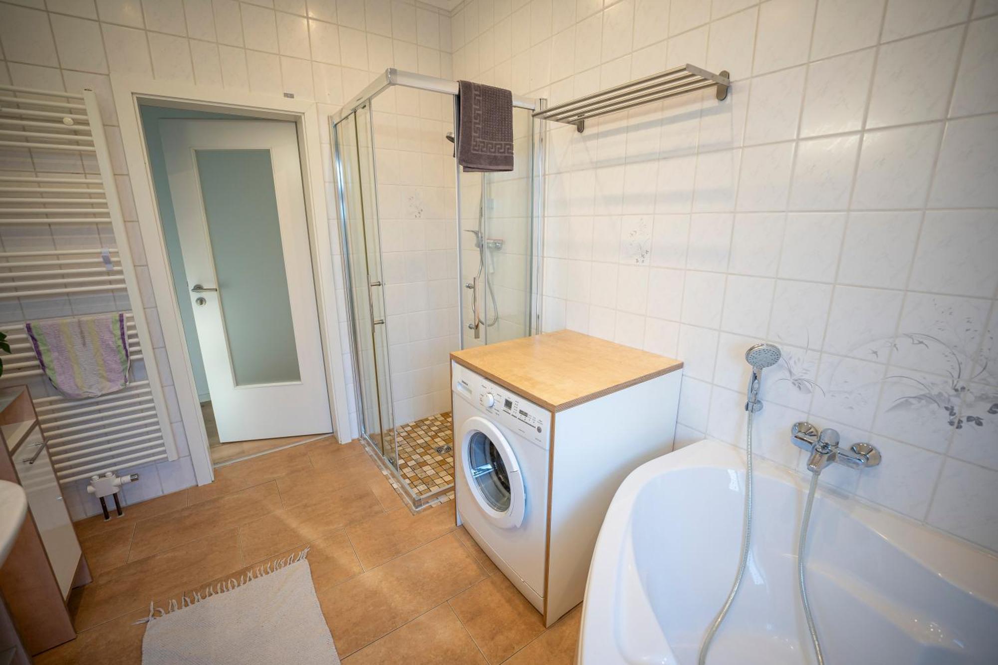 Apartamento Haus Unterm Mammutbaum - Elberadweg Magdeburgo Exterior foto