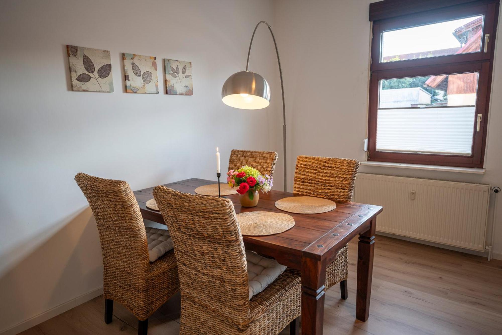 Apartamento Haus Unterm Mammutbaum - Elberadweg Magdeburgo Exterior foto